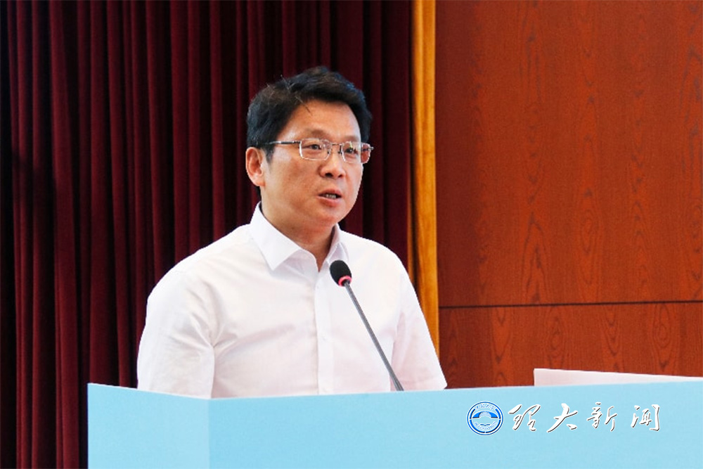 青少年学生读书行动“云岭引读 点亮成长”主题月读书活动在大理大学举办2.jpg
